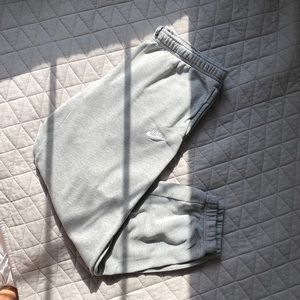 Nike Cuffed Sweatpants